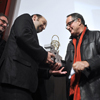 Peter Suschitzky dodjeljuje Michaelu Fuithu nagradu za najbolji dugometražni film