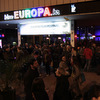 Gužva uoči projekcije u kinu Europa